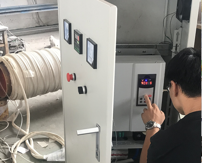 不銹鋼管道電磁加熱設備